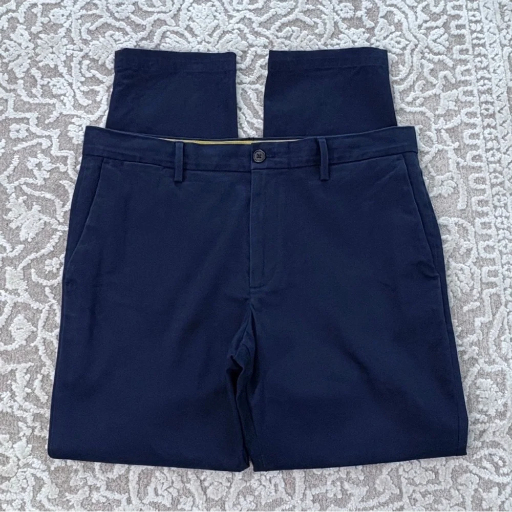 Banana Republic Slim Rapid Movement Chino